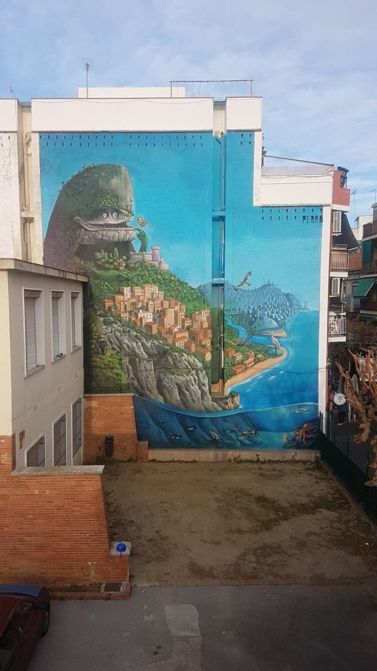 Vista general de l'activitat – Exposició Murs Lliures, Barcelona, mural comunitari, Rebobinart 2018