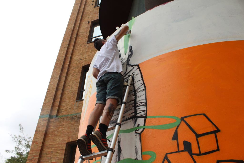 Wall Claim by Santiago Elefante (17)