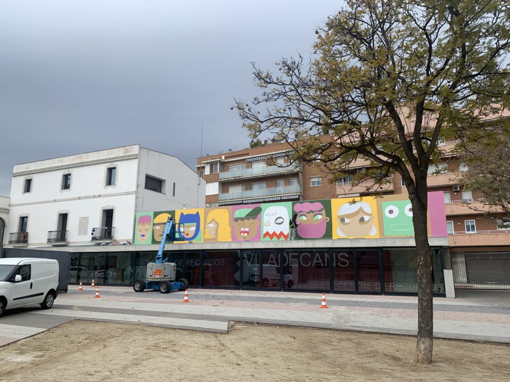 YDRAY-994FACD9-24BF-4BD1-BA57-ABFD0586545E Fotografía del mural – Mural Can Xic by Amaia Arrazola, Barcelona, muralismo, Rebobinart 2022