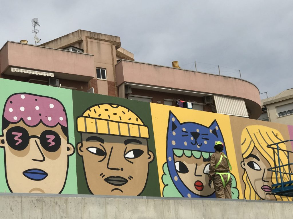 image00005 Vista general del mural – Mural Can Xic by Amaia Arrazola, Barcelona, intervención urbana, Rebobinart 2022