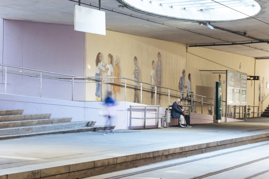 elisa-capdevila-estació-art-urbà-tram-sant-martí-provençals (6)