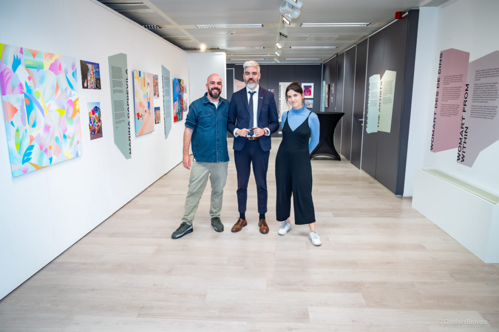 exposicio_art_urba_dones_rebobinart_delegacio_brussel·les (12) Momento de la actividad – Exposición «La otra mitad del arte urbano», Barcelona, intervención artística, Rebobinart 2023