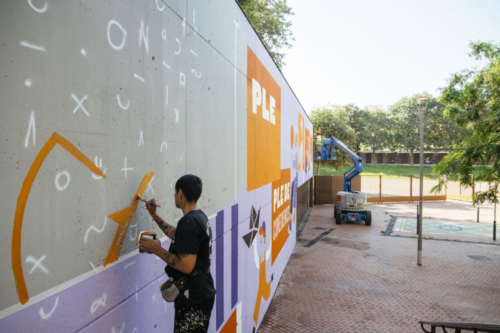 DSC_1090 Mural – Mural al parque de La Torrassa, Parc de La Torrassa, L'Hospitalet de Llobregat, arte público, Rebobinart 2023