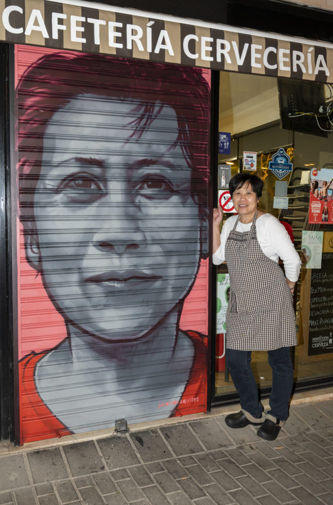 _DSC0300 Mural – El comercio siempre está, La Sagrera, Barcelona, street art, Rebobinart 2023