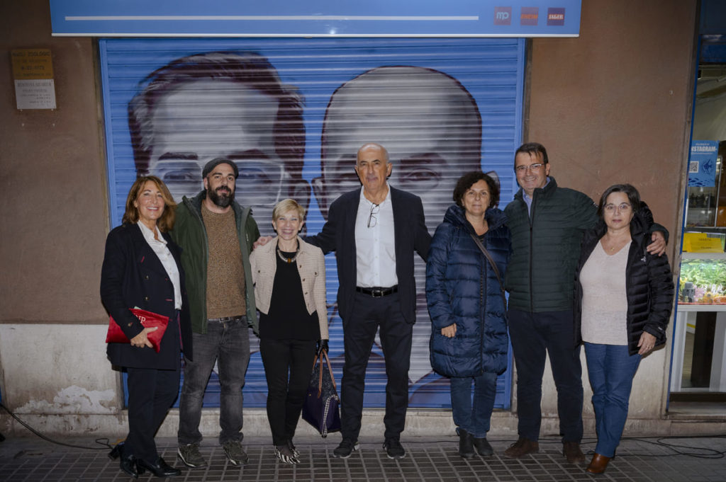 _DSC9956 Fachada con el mural – El comercio siempre está, La Sagrera, Barcelona, arte urbano en Barcelona, Rebobinart 2023