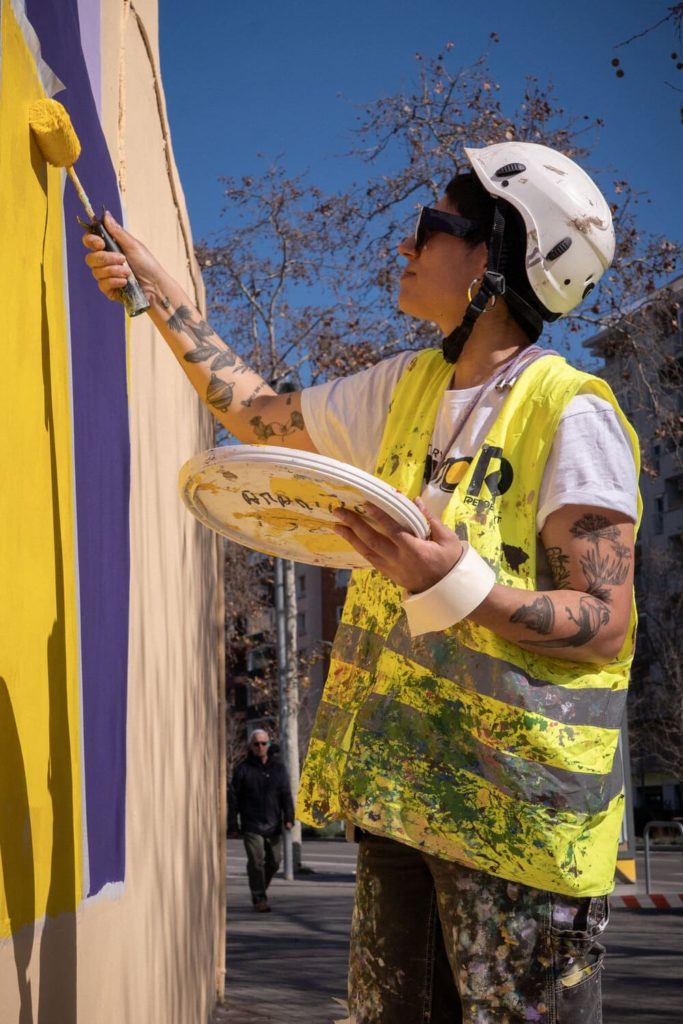 arte urbano españa rebobinart (5) Art urbà Barcelona Núria Toll, mural feminista Dones en Moviment Sant Martí, Rebobinart