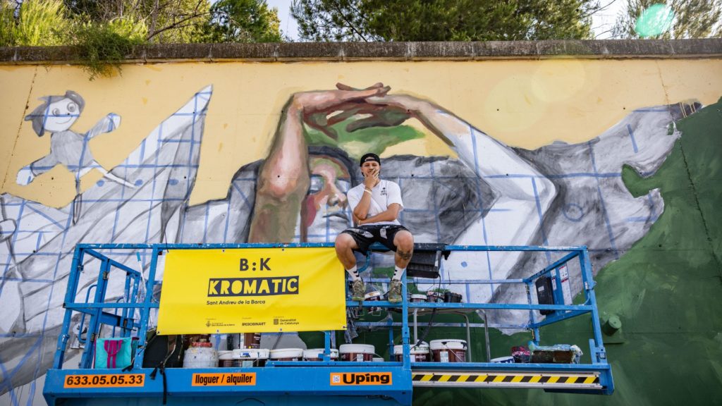 mural-festival-kromatic-bk-foto-victor-cabo (1) Graffiti B:K Festival Kromatic Barcelona, pintura mural urbana, Rebobinart
